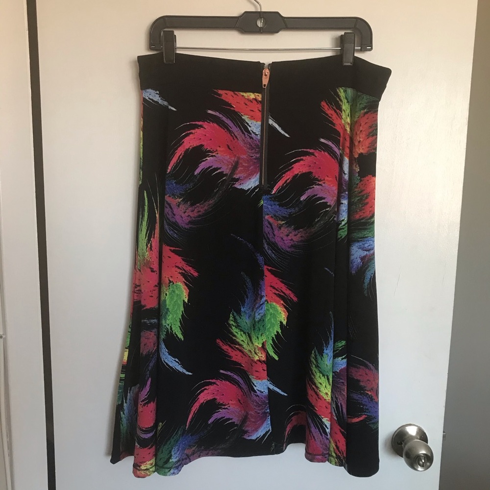 Carmen Marc Valvo Skirt - Size 12 - Picture 2 of 10